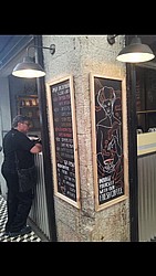 Café Roastery שוק מחנה יהודה, ירושלים Café Roastery שוק מחנה יהודה, ירושלים