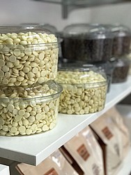 אביזרים ללוחות מחורצים - מדפי עץ אביזרים ללוחות מחורצים - מדפי עץ